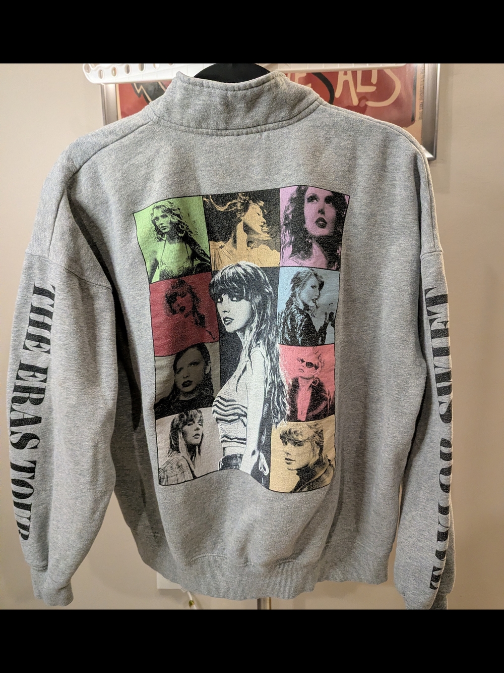 $35 Official Taylor Swift The Eras Tour - Size S Gray Quarter Zip Sweatshirt EUC